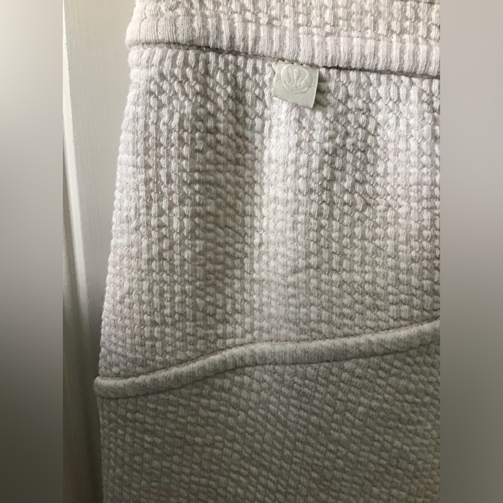 EUC LULULEMON Ribbed High-Rise Jogger 25" *7/8 Length Heathered White Opal 2 - Picture 8 of 13